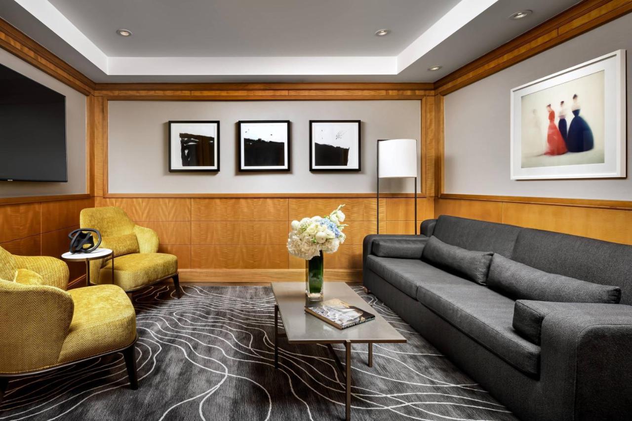 The Ritz-Carlton, Toronto Hotel Exterior foto