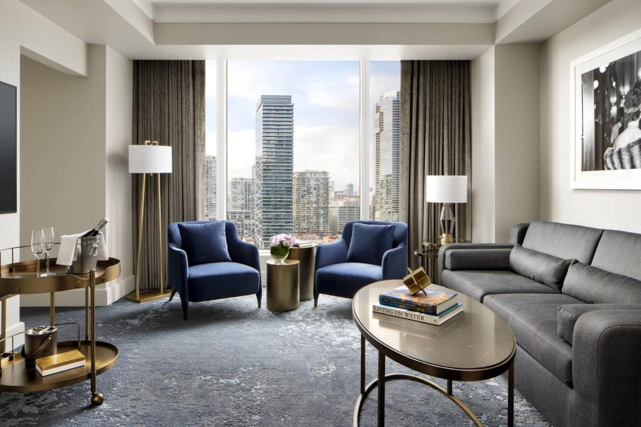 The Ritz-Carlton, Toronto Hotel Exterior foto